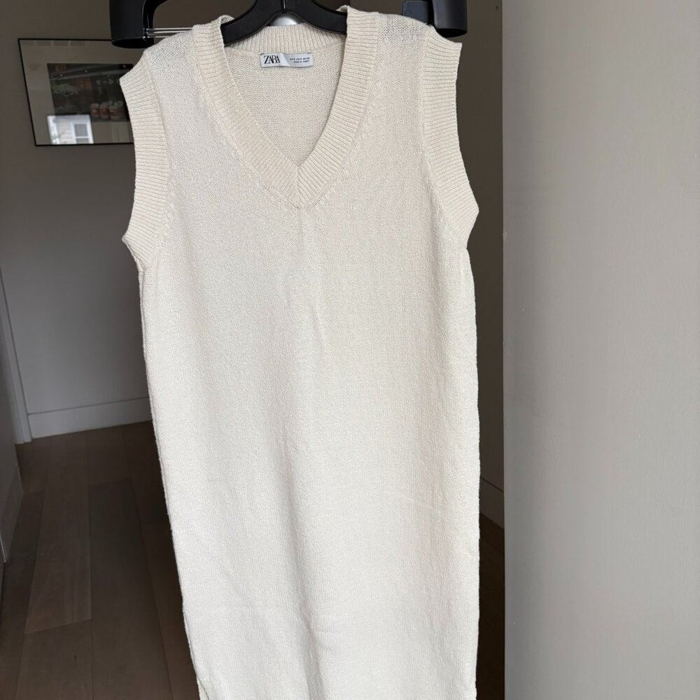 Zara White Knit V-Neck Sleeveless Dress | Size S | Cotton Blend